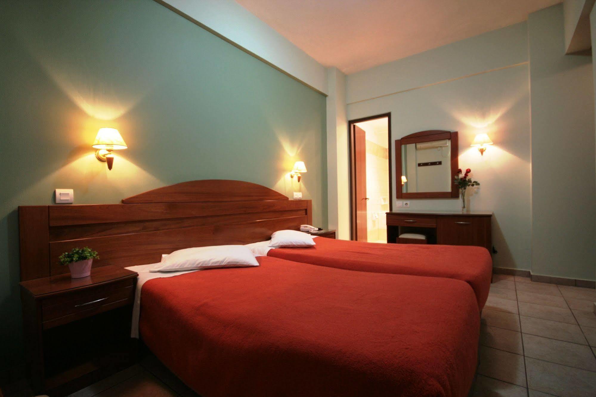 Vienna Hotel Atena Exterior foto